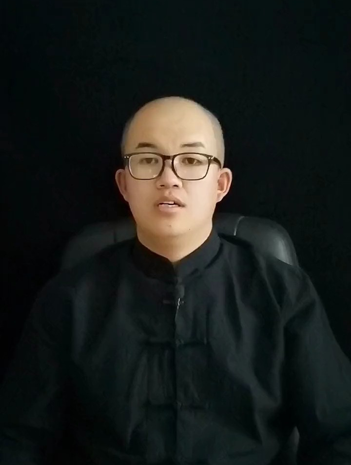 玉白菜摆放也是大有讲究的,看看你摆对了吗?
