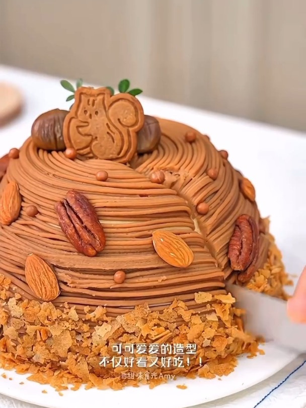 栗子红茶慕斯蛋糕,秋季氛围感拉满~