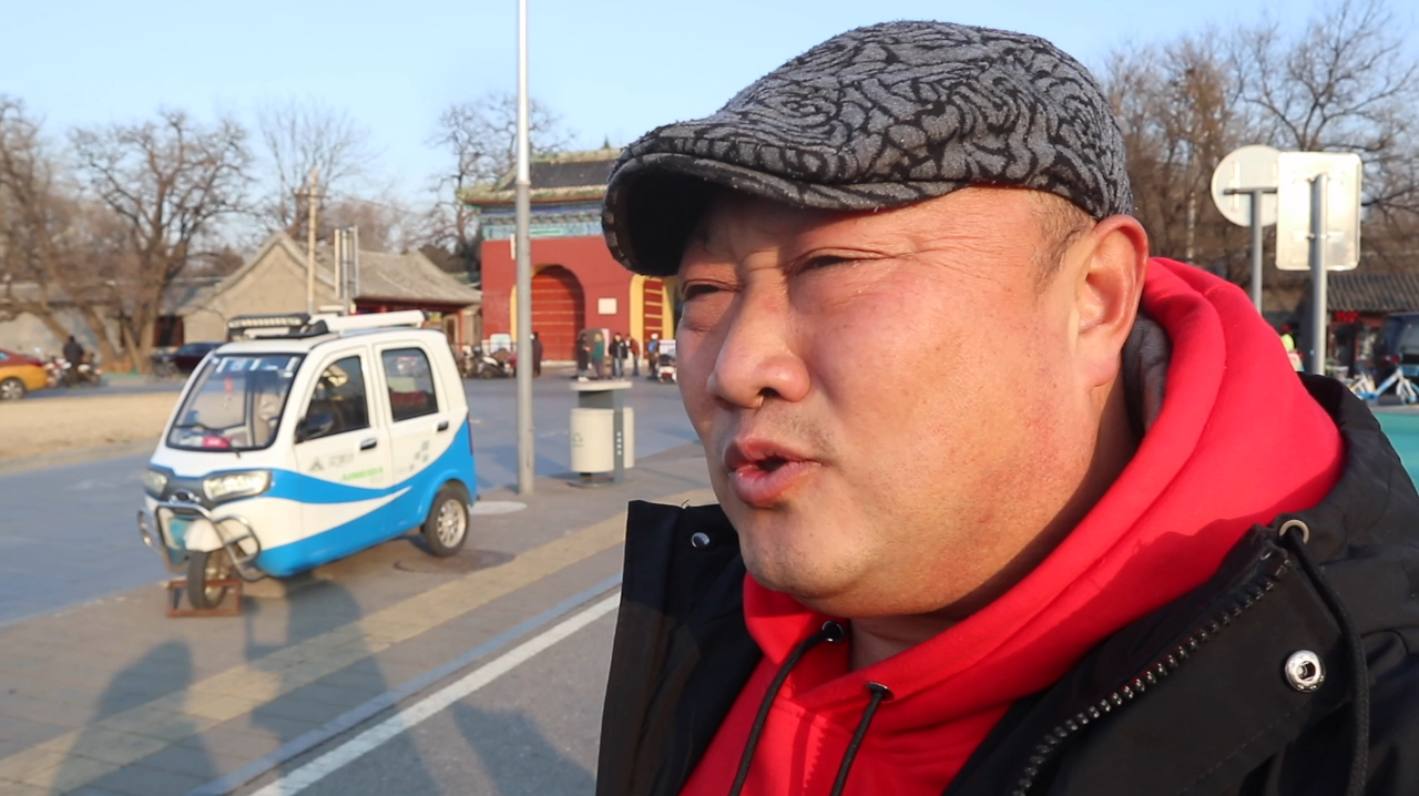 北京排名第一的炸酱面?32元一大海碗,酱里都是肉块,味道一流!