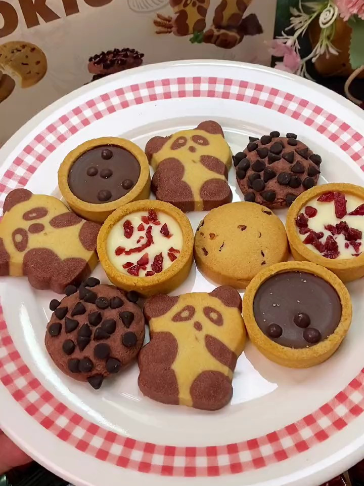 谁能拒绝这么可爱的曲奇饼干啊!