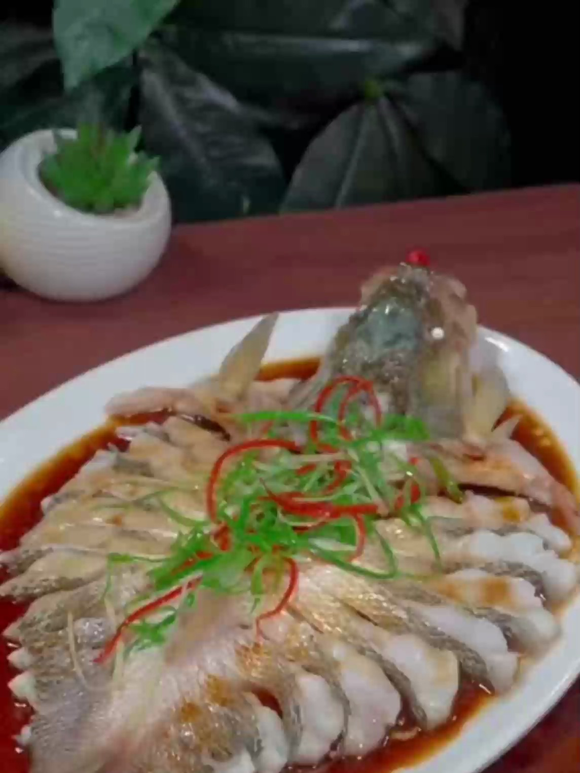 第二集快过年了年夜饭餐桌上,一定要用这道“清蒸鲈鱼”