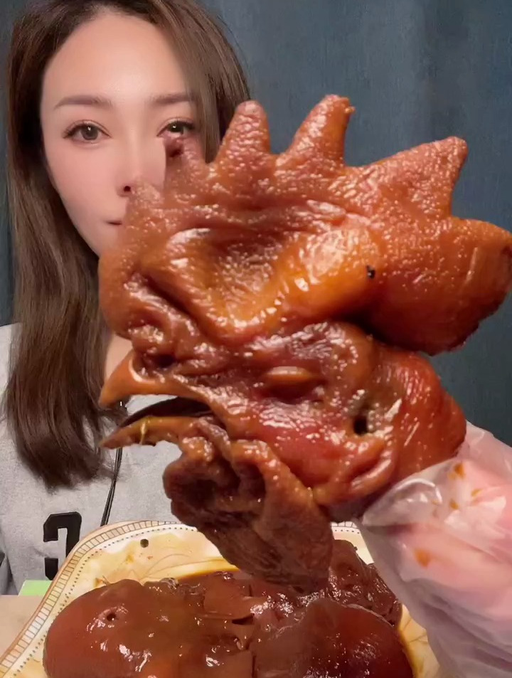 自己做的公鸡头,大公鸡头就是香!