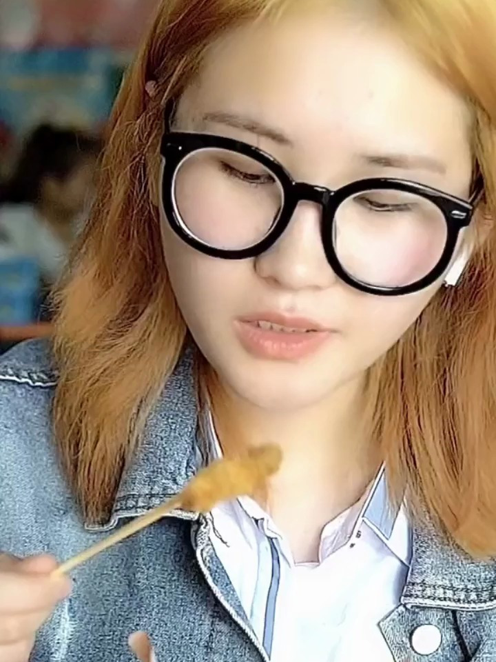 三月份的第一天,吃鸡柳去