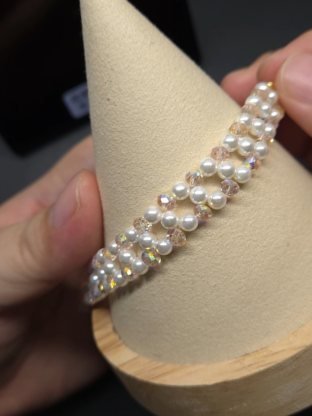 一分钟快速学习教程,DIY手工串珠制作仙女手链