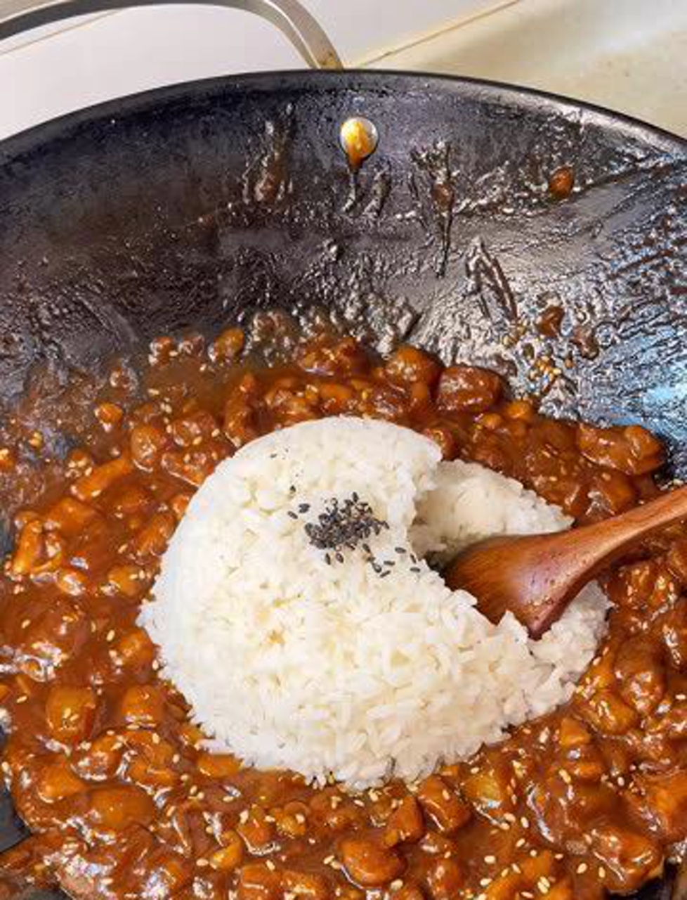 香煎土豆鸡腿盖饭,美味又实用!