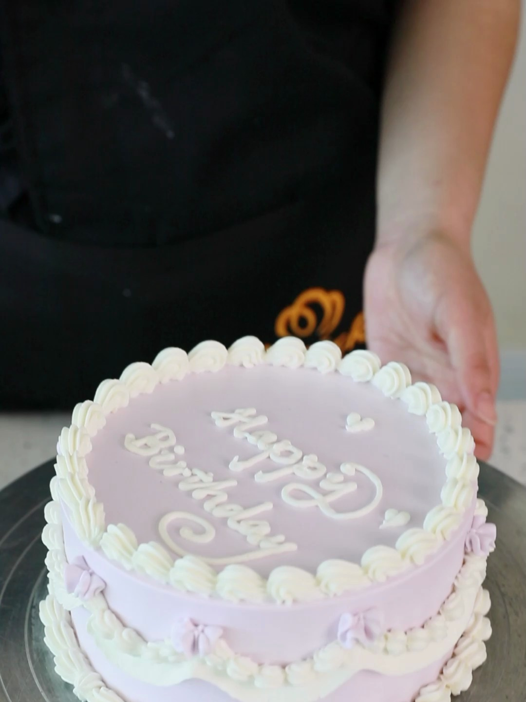 欧米奇蛋糕课堂实拍:复古蛋糕奶油花边教程!跟着老师学蛋糕!