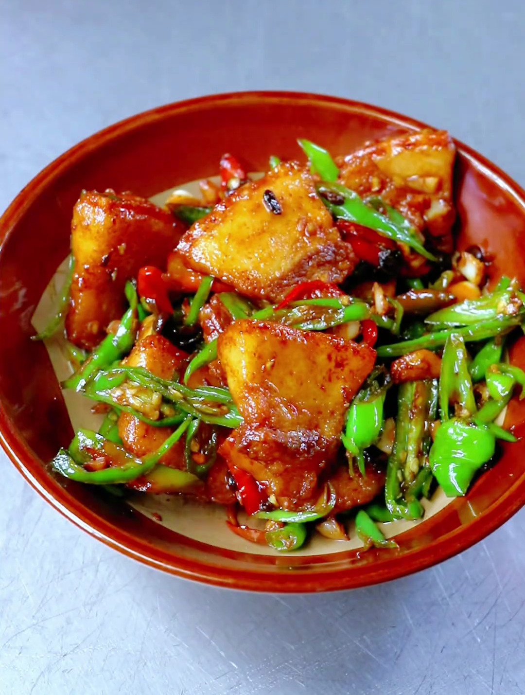 小时候的味道,猪油渣炒辣椒
