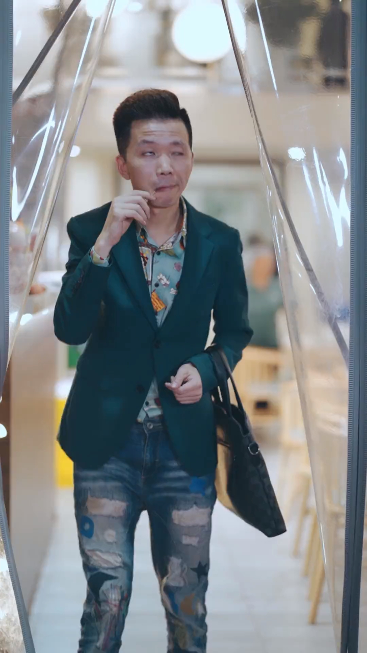《老烂眼》:老烂眼散打评书