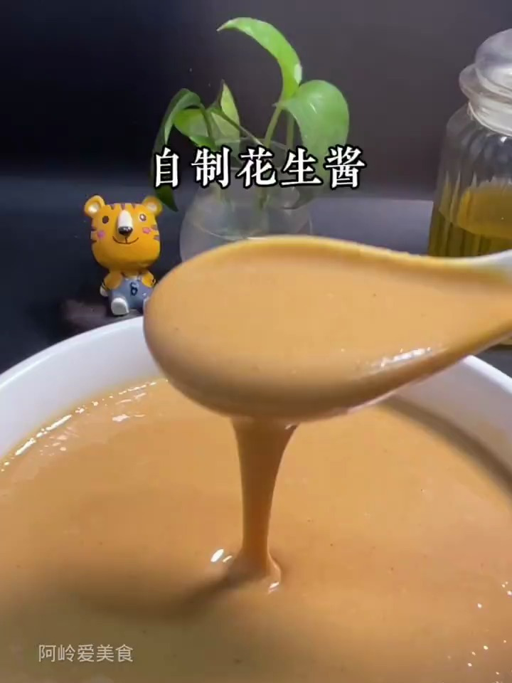 想吃花生酱这样做,原汁原味浓浓的花生香味