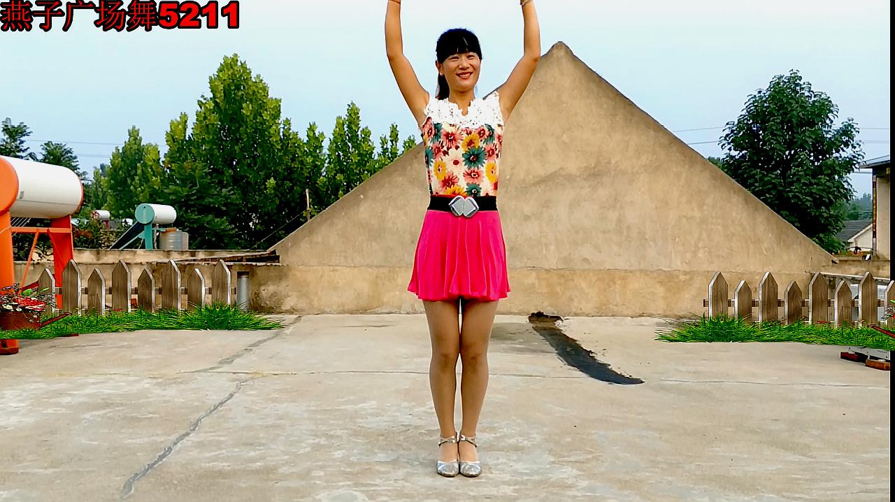年轻辣妈的64步广场舞《跳到北京》演唱：祁隆 好听又好看