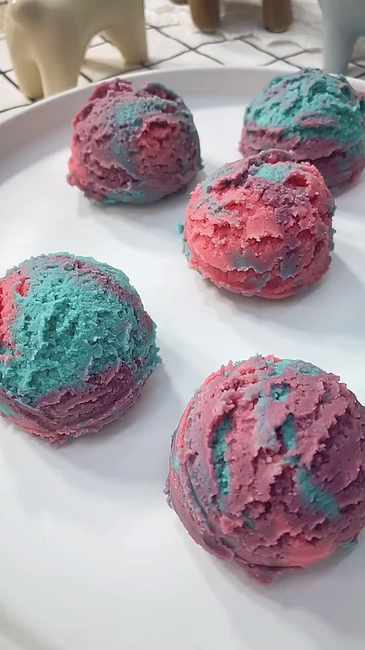 这是冰激凌吗?冰激凌曲奇来了哦～