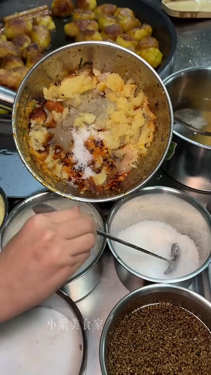 土豆泥拌饭这也太好吃啦!土豆泥搭配米饭!