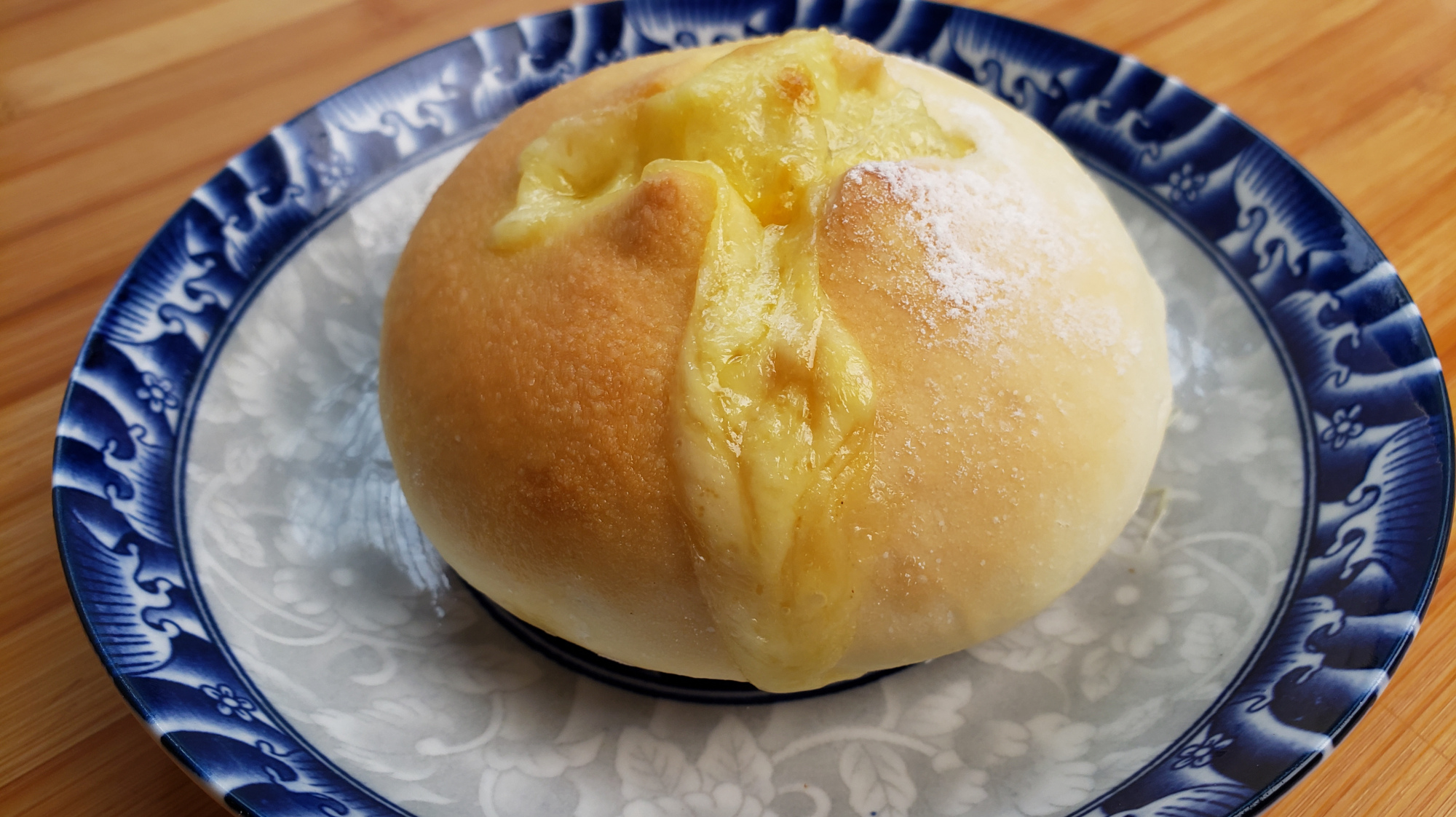 原来土豆也可以做面包，简单一揉，松软咸香，比披萨好吃