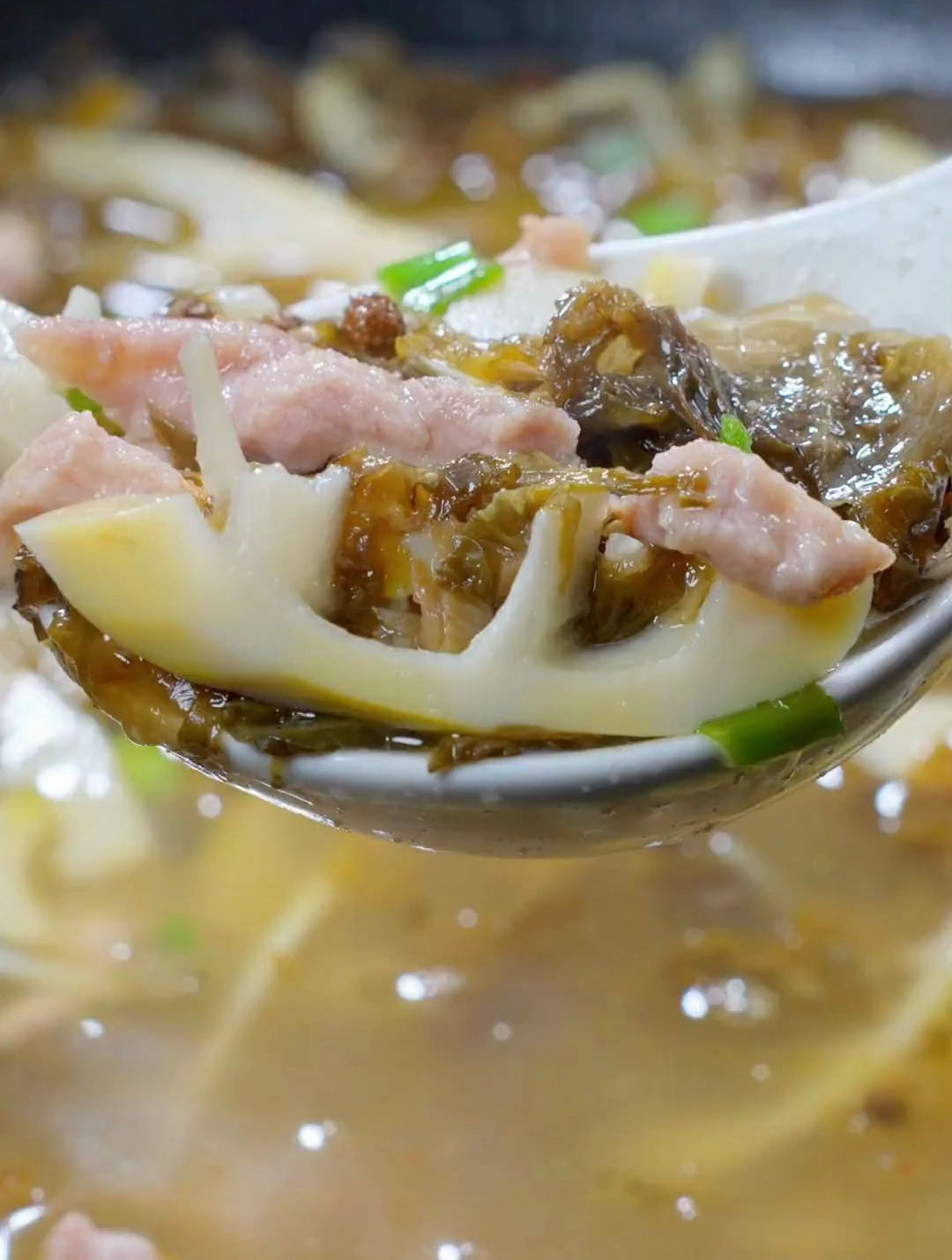 这样做的竹笋咸菜汤酸爽开胃