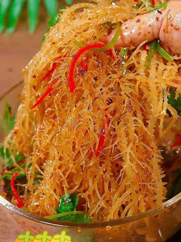 龙须菜凉拌,清爽可口,一口接一口,根本停不下来