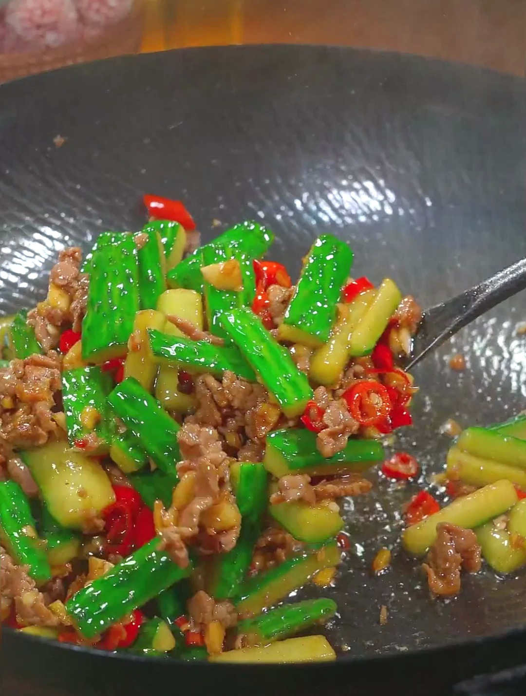 没有三碗饭都对不起这道菜 黄瓜炒牛肉 湘菜