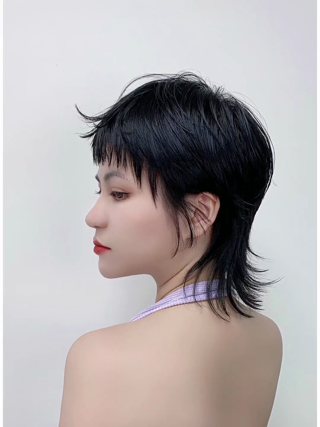 酷感鲻鱼头发型裁剪教程