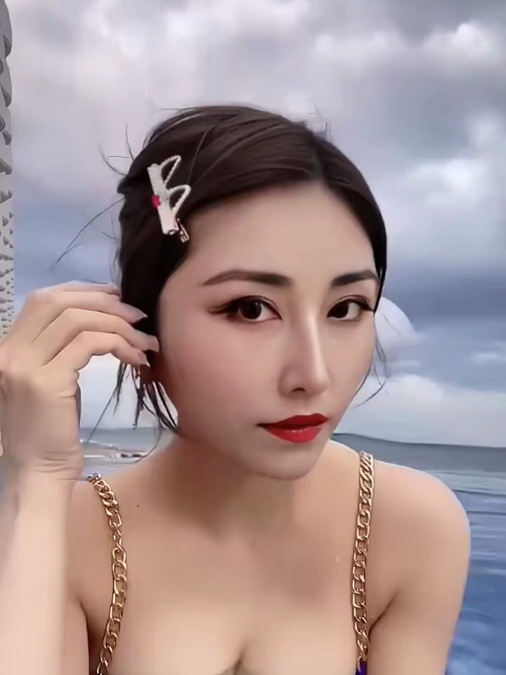 不装了,摊牌了,我拱到白菜了