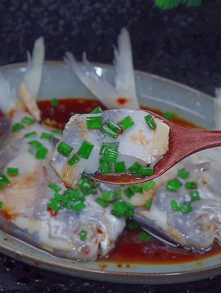 平鱼这样做口感鲜嫩,肉质细腻