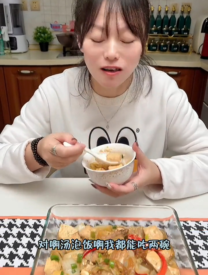 大白菜炖豆腐你就像我这样做 全家人都爱吃 大烩菜 家常菜