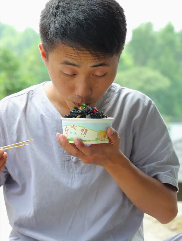 自己做的臭豆腐更带劲哦