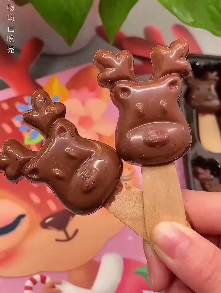 麋鹿巧克力可爱甜蜜