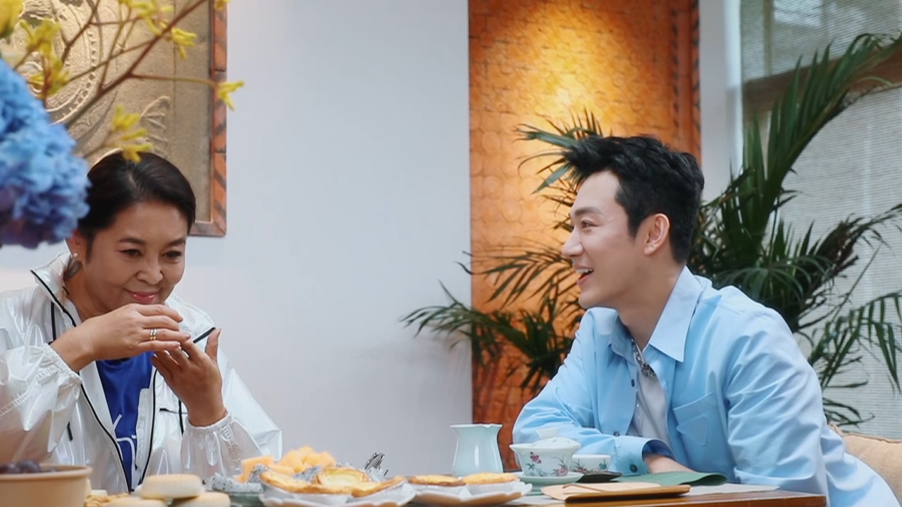 精致男孩的精心下午茶是怎样炼成的?“韬倪喜欢”战队队长助理张韬为了与队长倪萍老师的会面特地