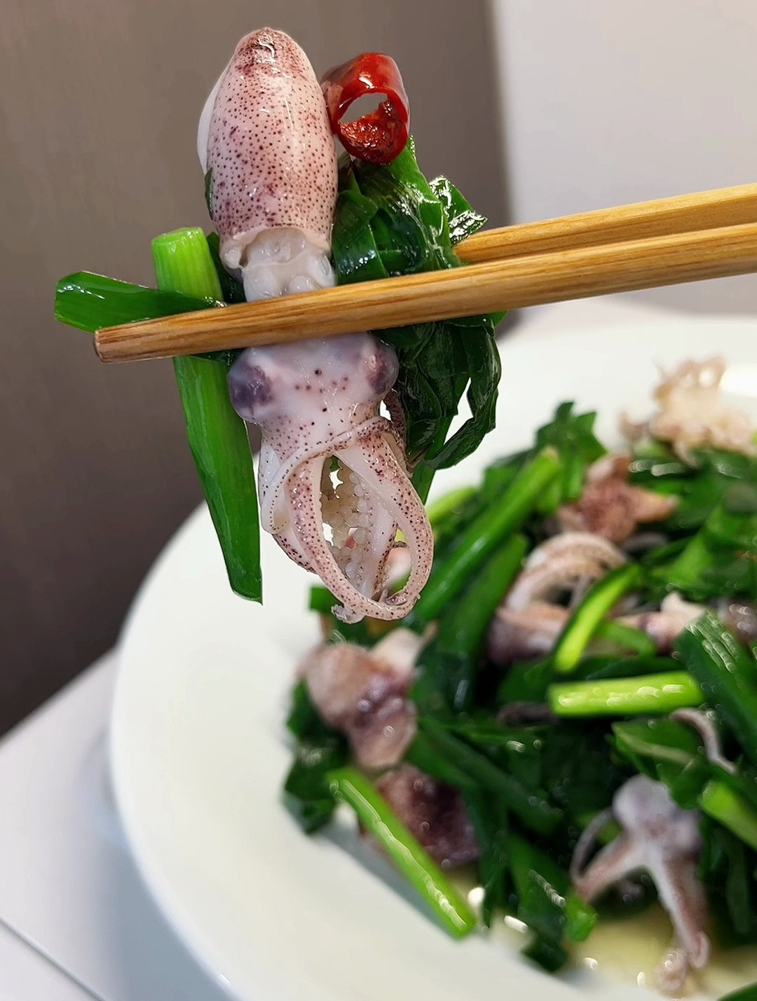 海兔炒韭菜!鲜嫩无比,趁着禁渔前抓紧尝鲜