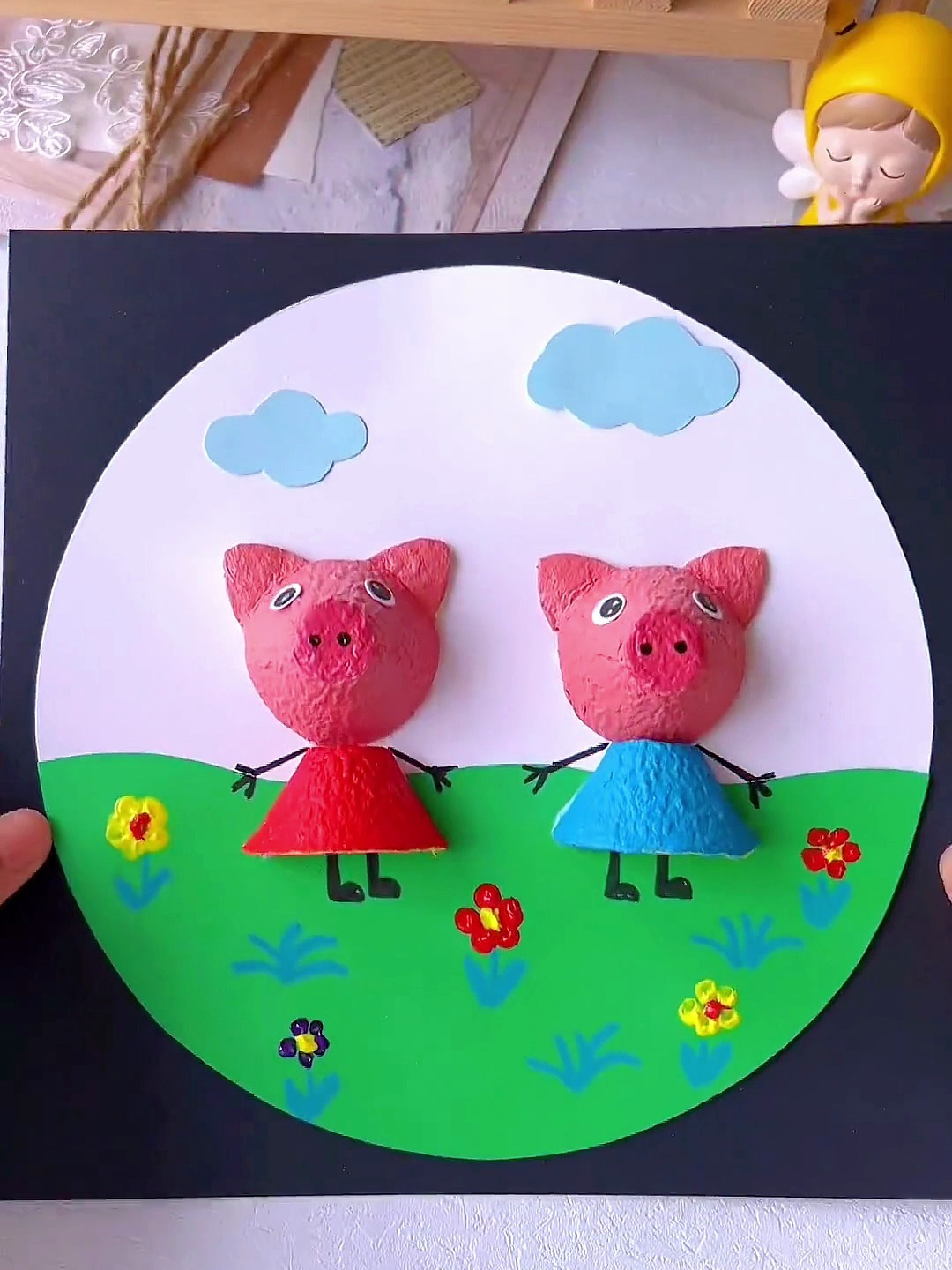 用完的鸡蛋托别扔,简单几步做成可爱的立体小猪贴画