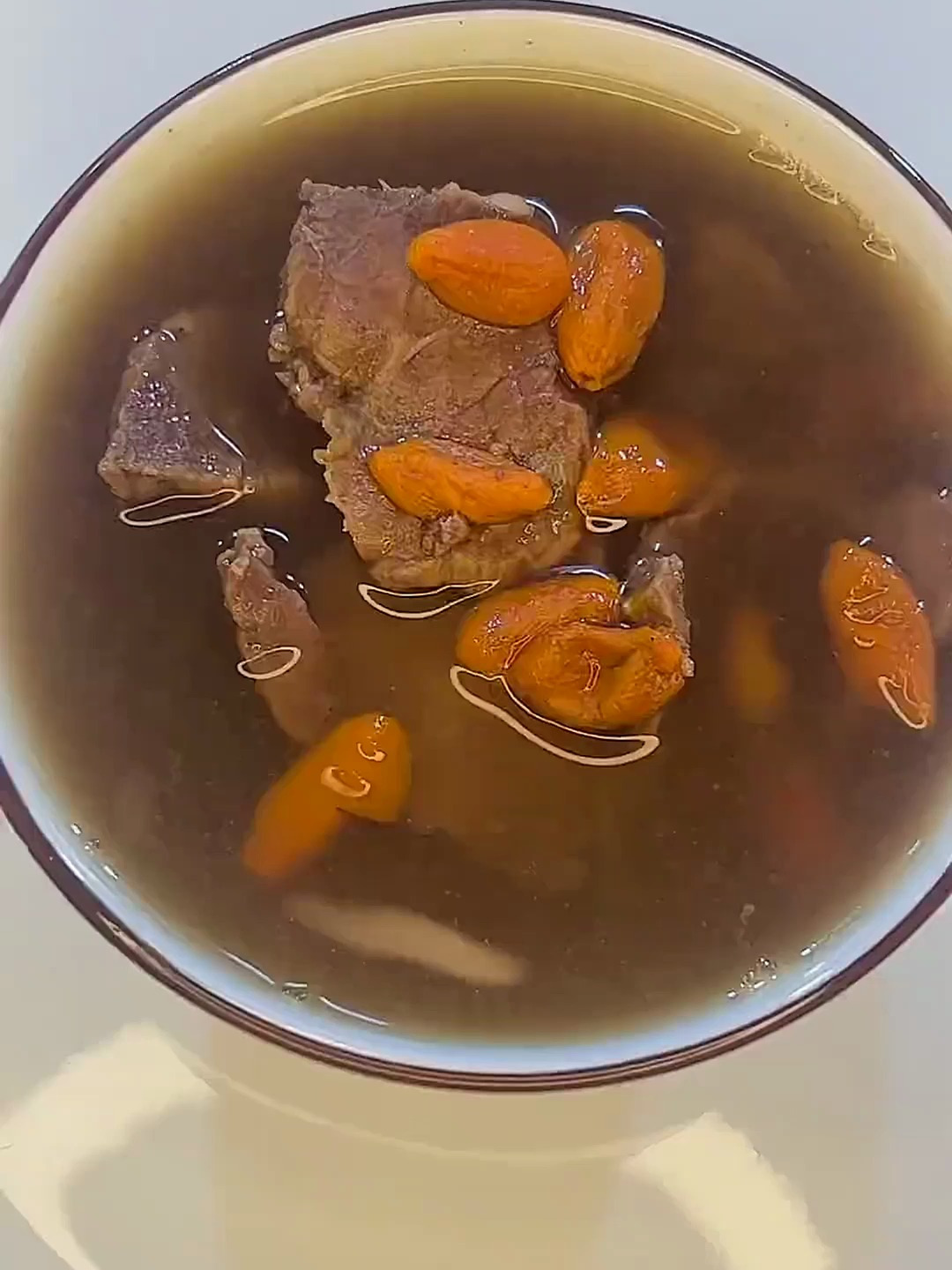 冬天进补的杜仲牛肉汤