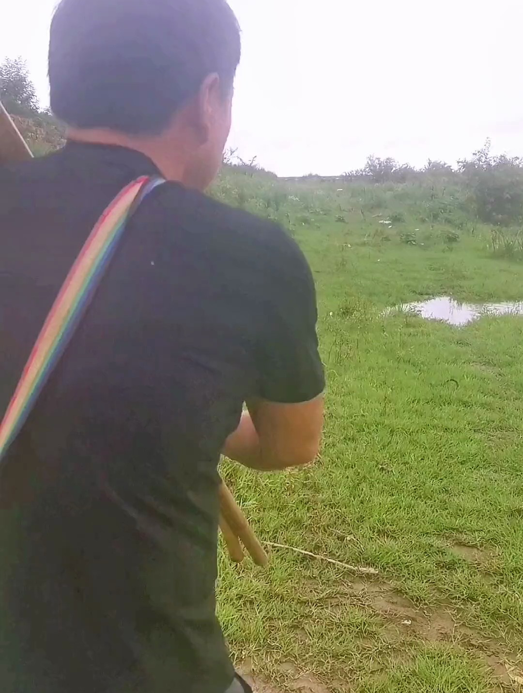 这种淌水的缺口-河虾最多-一网搞大半斤-60一斤-真实户外