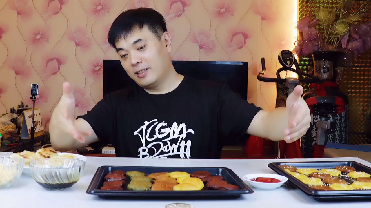 试吃湖南郴州特色小吃“糍粑”,五种口味花样吃法,到底哪种好吃