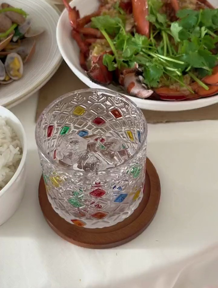 今天是蒜蓉粉丝蒸龙虾