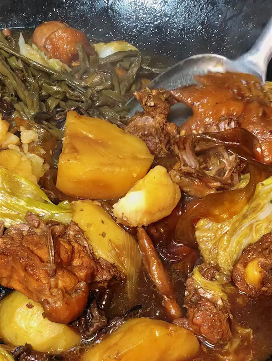 沈阳这家铁锅排骨鸡,太香了