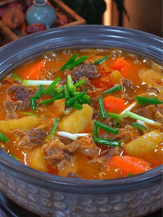 牛肉怎样炖才软烂入味,不腥不柴又好吃呢?今天这个做法你可看好