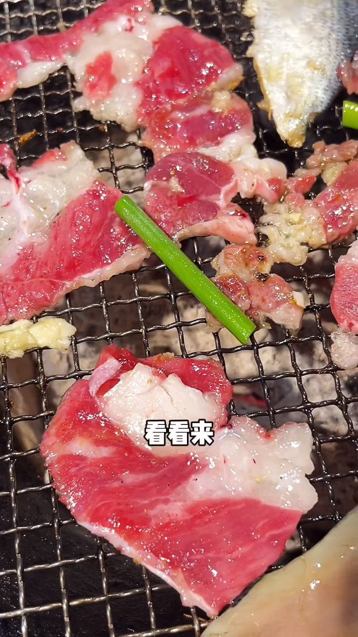 你从未见过的牛肉颜色和没吃过的味道,在这里可以体验