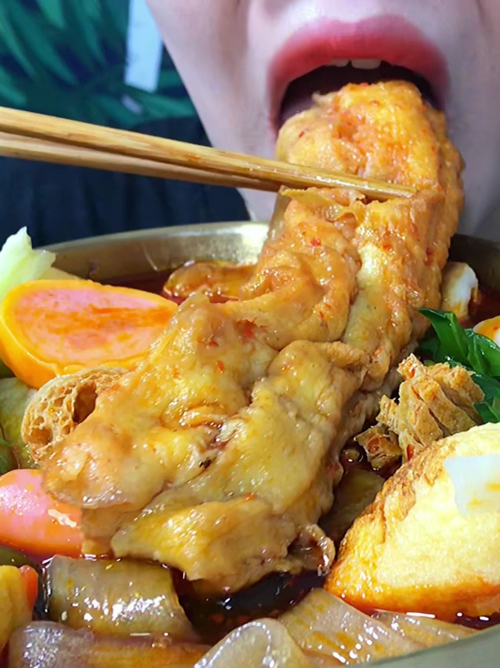 沉浸式吃吸汁油条,超辣麻辣烫,太香啦