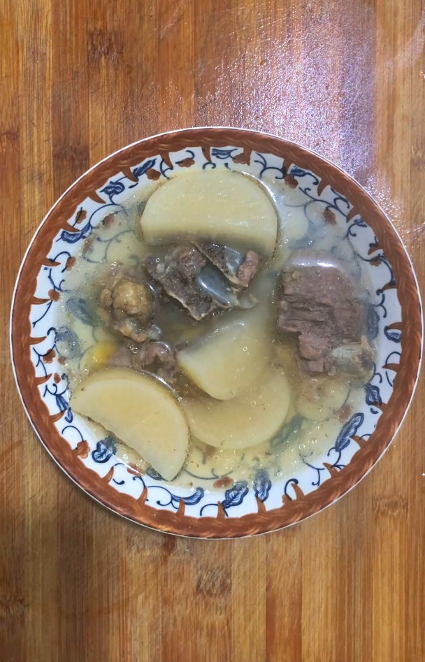 羊肉汤怎样炖好吃又营养,分享一道羊肉萝卜汤
