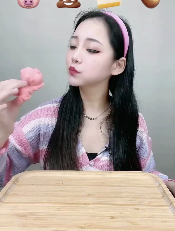 这是大馒头吗?还有土豆