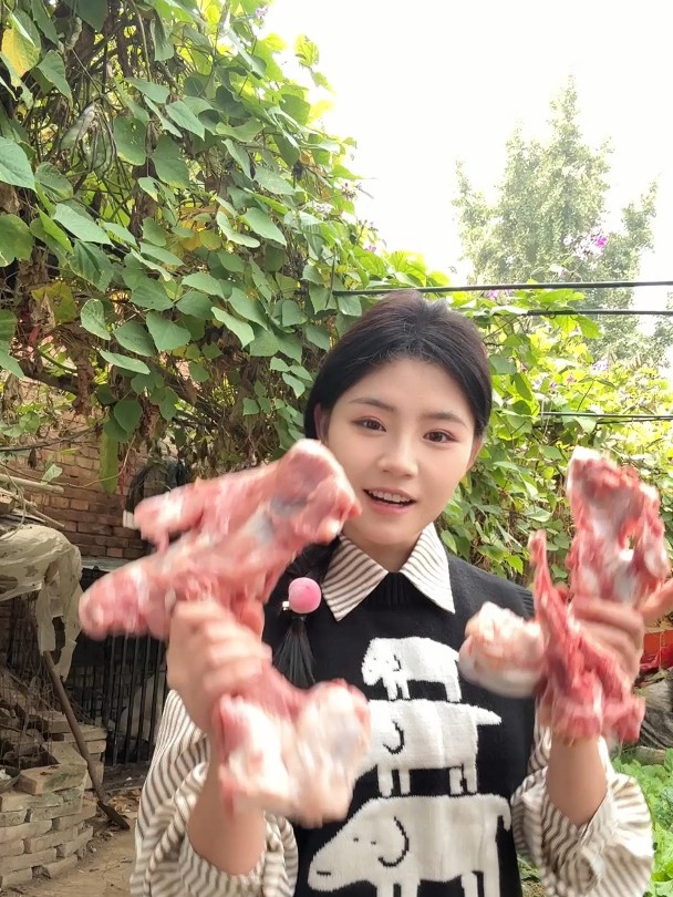 谁说白月光非得是人 加辣加蒜的扁粉菜我能吃一辈子