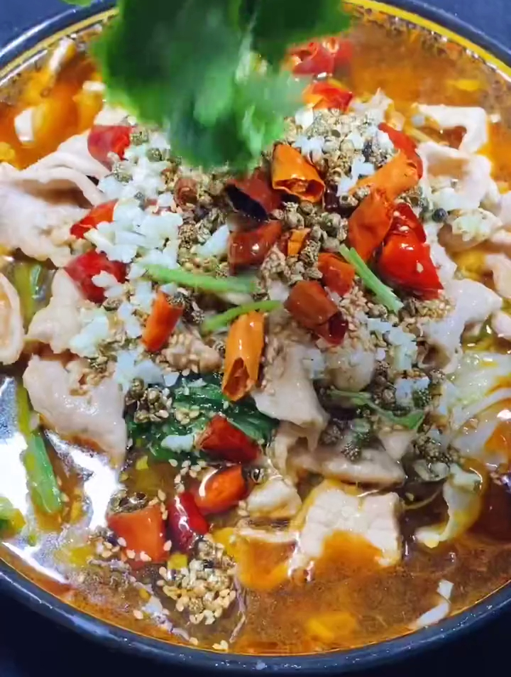水煮肉片你知道怎么做青菜香肉嫩么