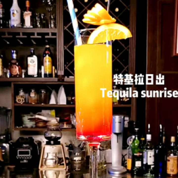 日出 如果第一次喝鸡尾酒不知道点什么 #潮级玩家# #毕业序曲# 