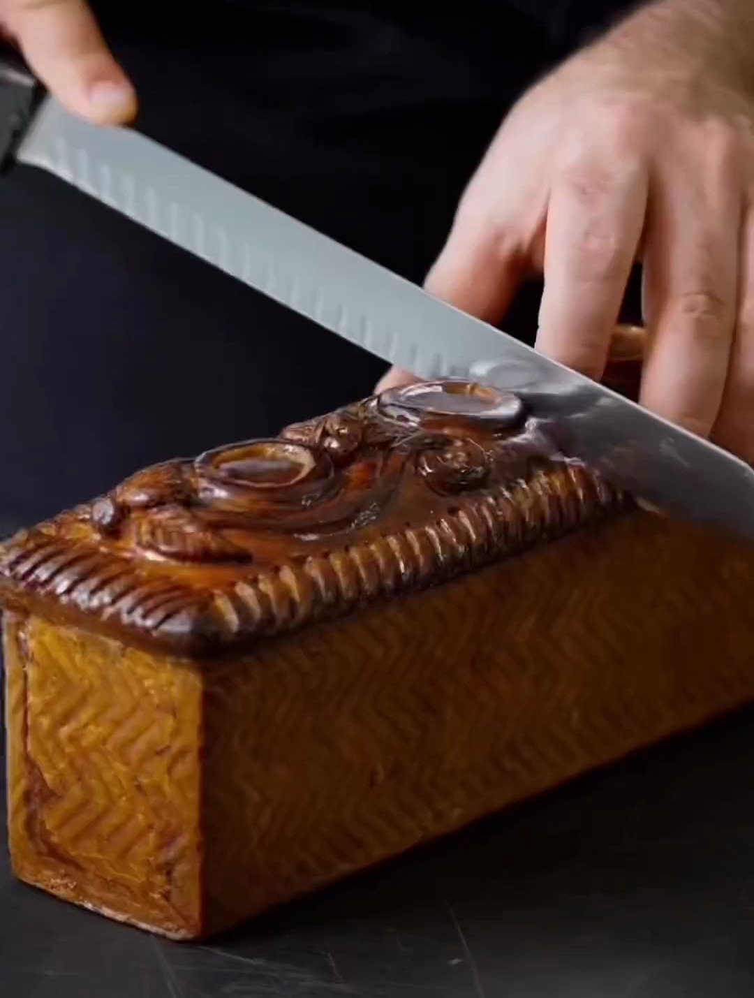 法式酥皮肉冻派制作时的难易度,专业必然懂……