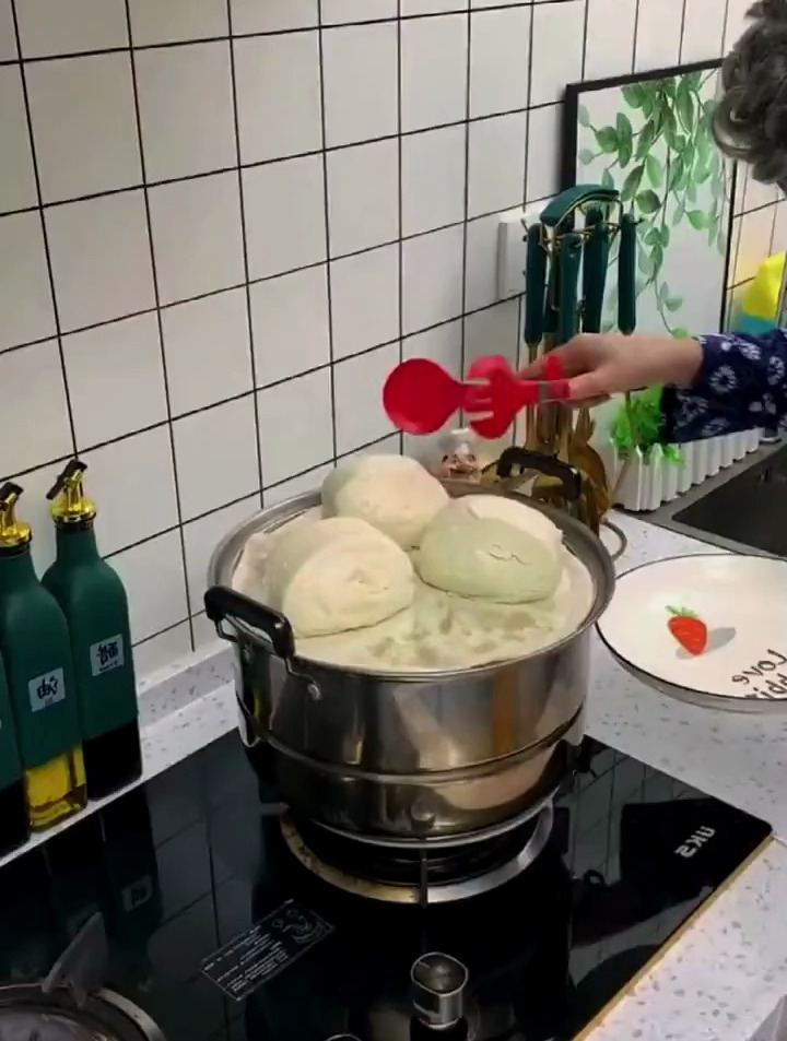 别再用纱布蒸馒头了,可以用用这个一次性蒸笼布,干净又卫生