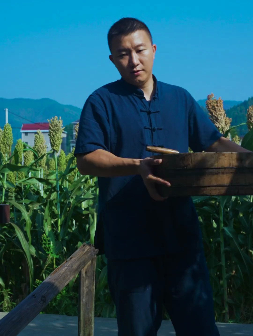 传承了600多年的龙游发糕,水磨制作过程,寓意年年发、步步高