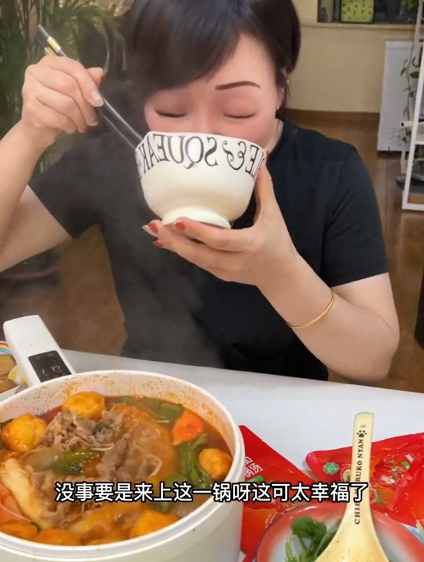 冬天快到了,还不快屯点好吃的火锅底料