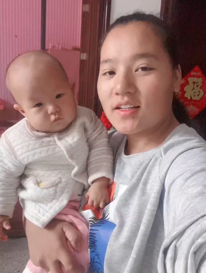 今天俺堂姐家小孩摆满月酒,带你们看看农村大席