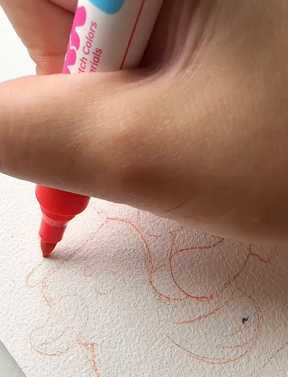玩嗨了!帕恰狗和黄色小鸭子的彩绘世界