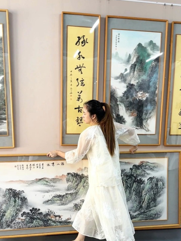 推荐几幅山水画,适合挂在家里客厅、办公室。喜欢请评论区留言!