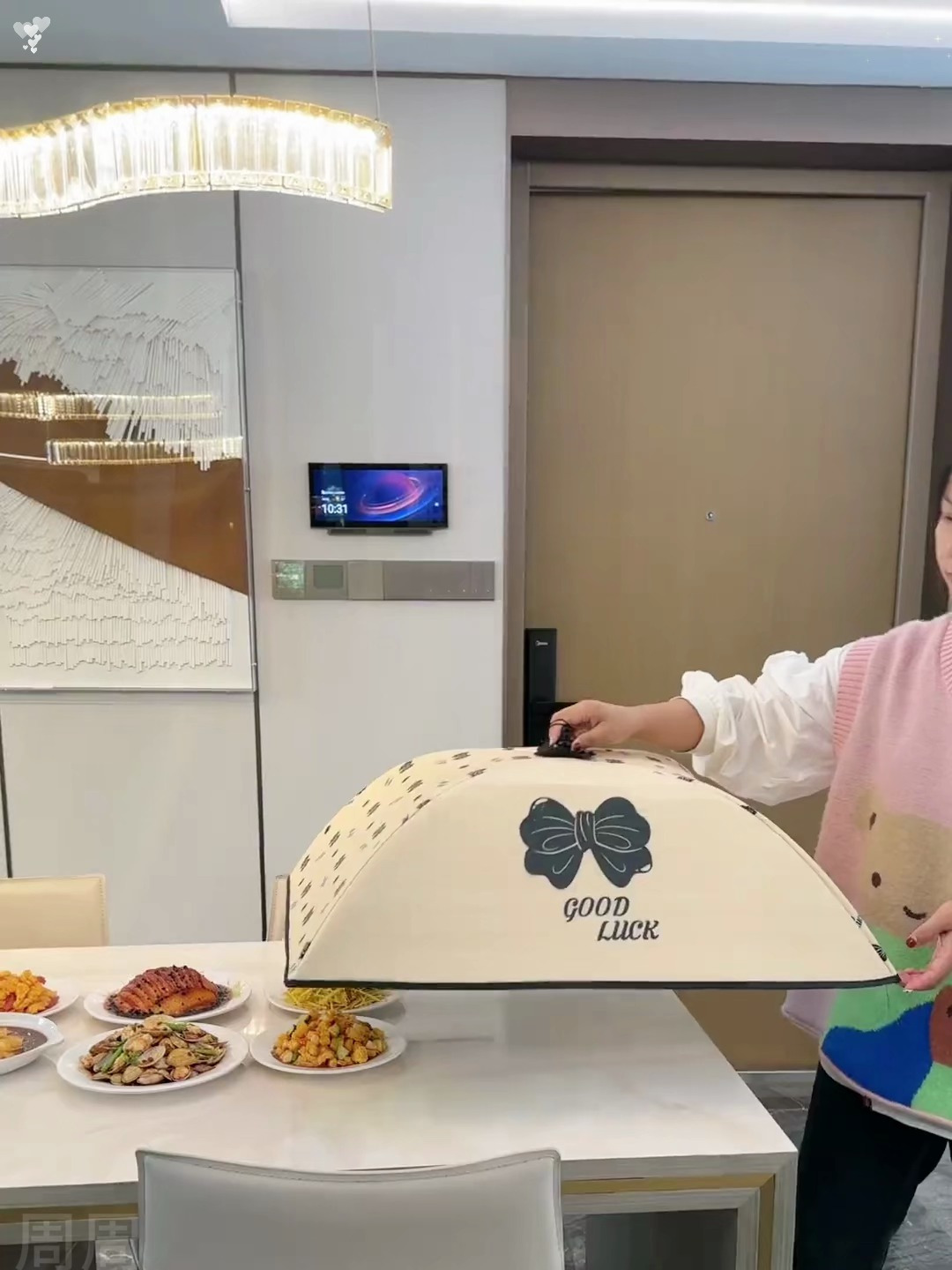 冬天做好的饭菜有了这款 保温菜罩 就不会凉的快了